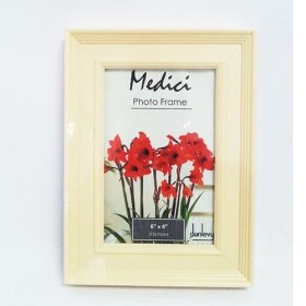 (image for) CREAM PLASTIC PHOTO FRAME - 6X4"