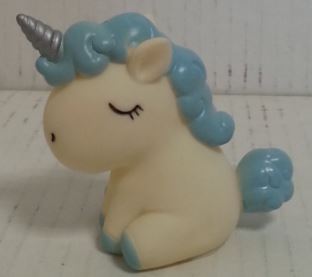 (image for) GW UNICORN FIGURE - SMALL